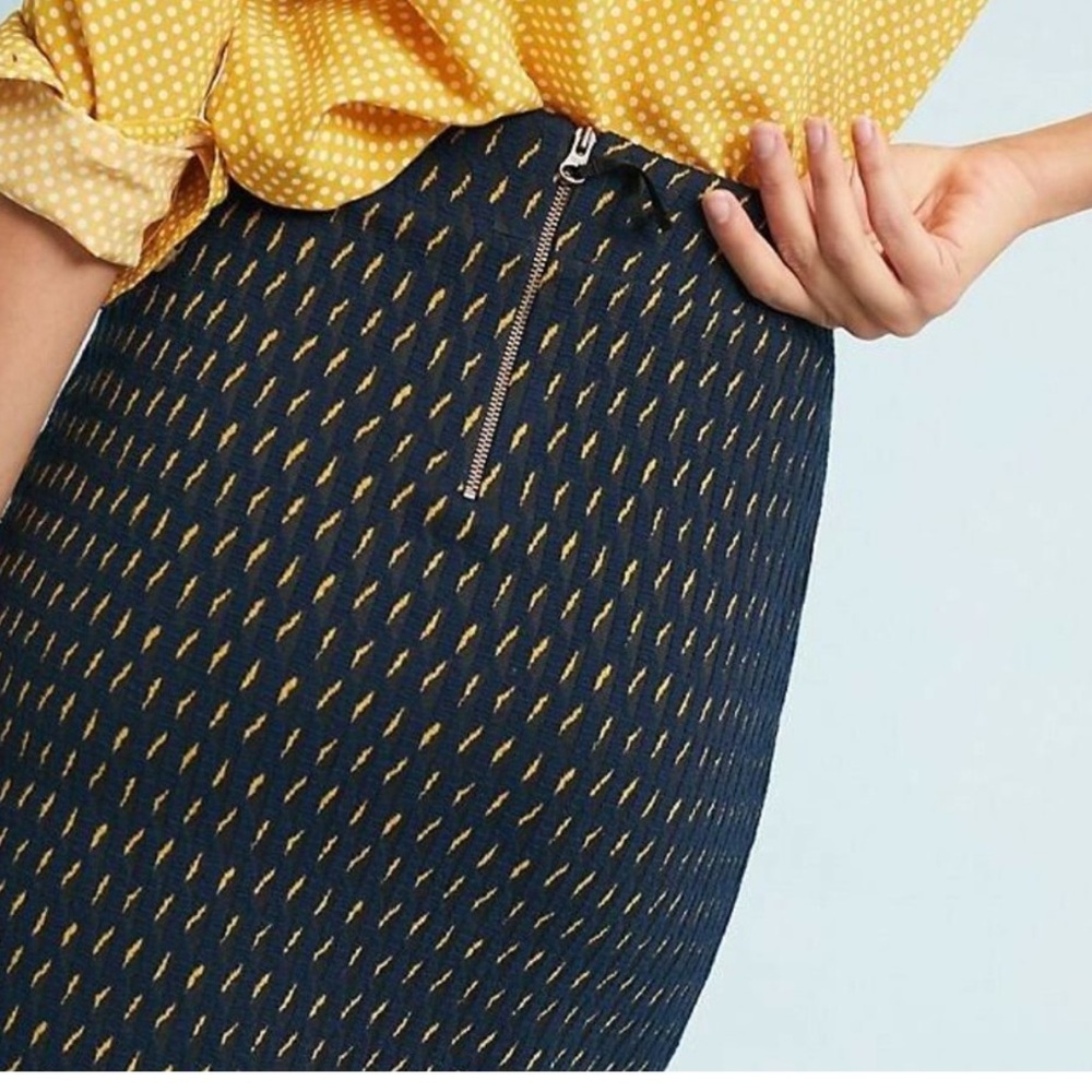 Anthropologie Maeve Hannon Navy Yellow Textured Slit Pencil Skirt size 0 - Picture 2 of 11